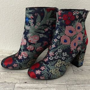 Metaphor Flora Brocade Floral Print Booties Size 7